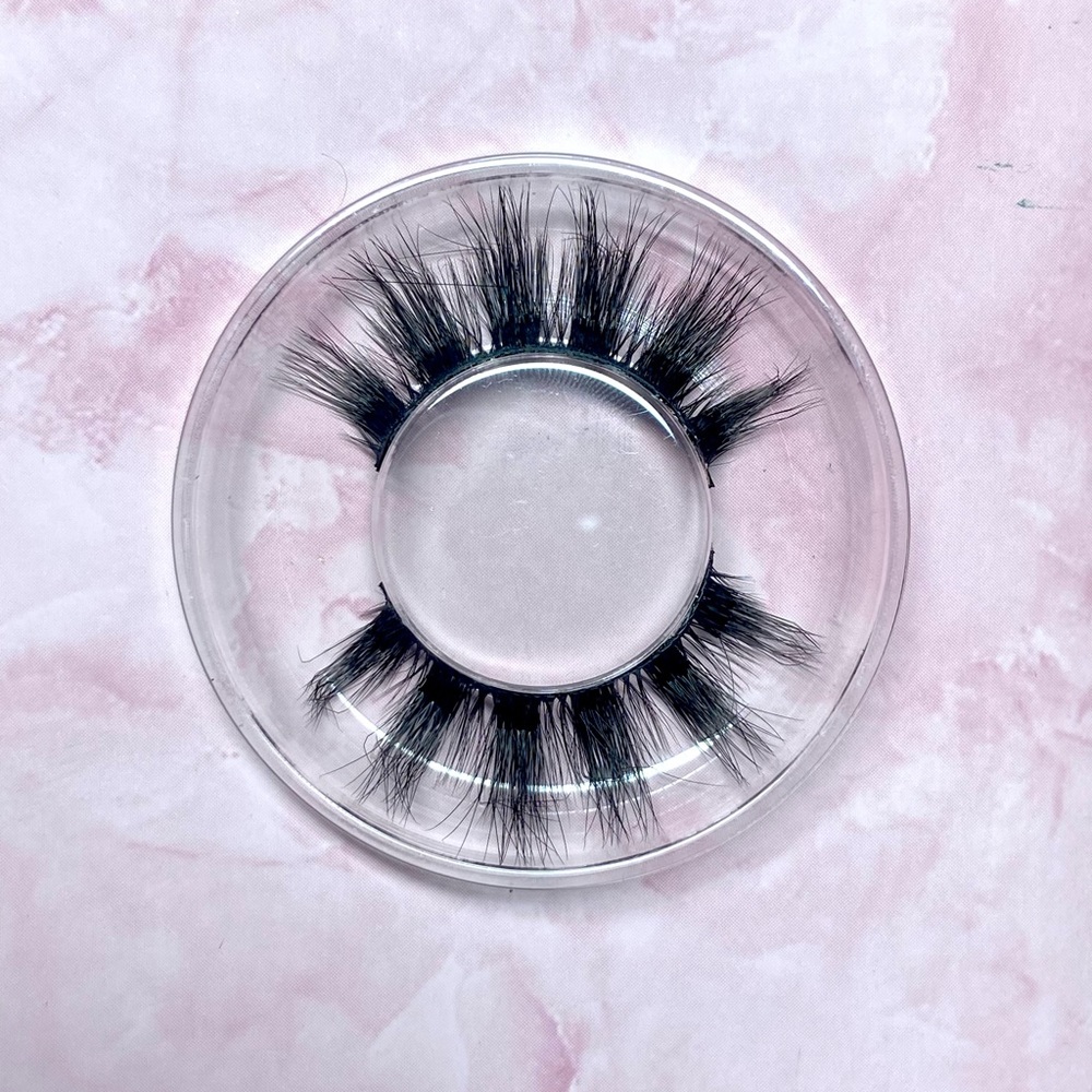 LASH STRIPS